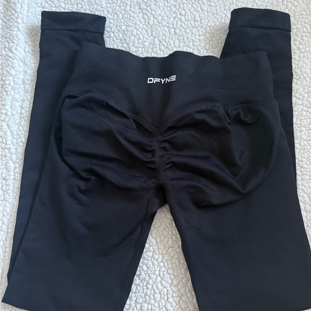 Dfyne Midnight Impact Leggings XS